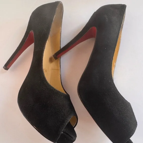 Christian Louboutin EU 36 Black Suede Peep-Toe Heels Like New with5” heel